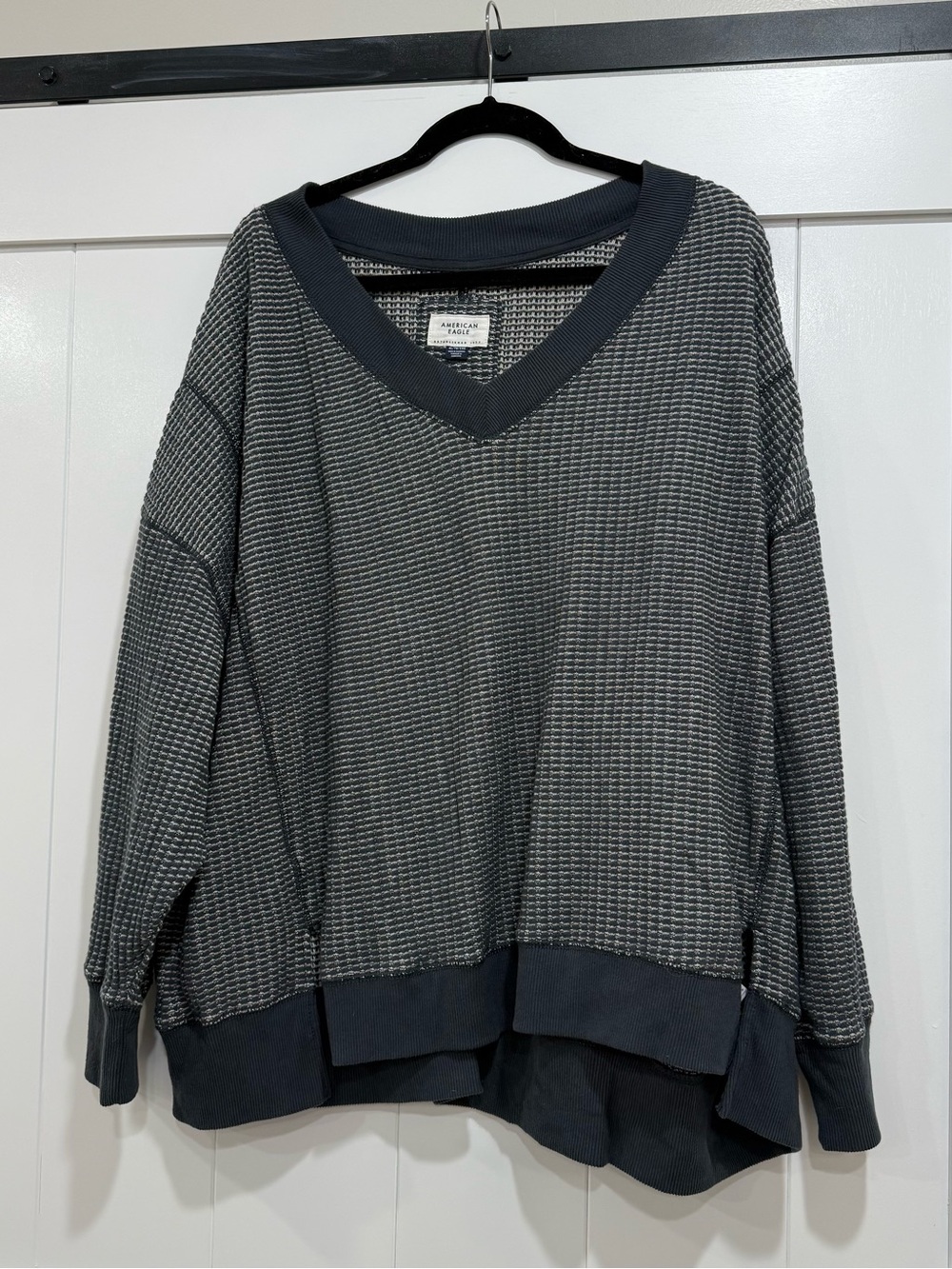 American Eagle Outfitters Blue Scoop V-Neck Waffle Knit Sweater
